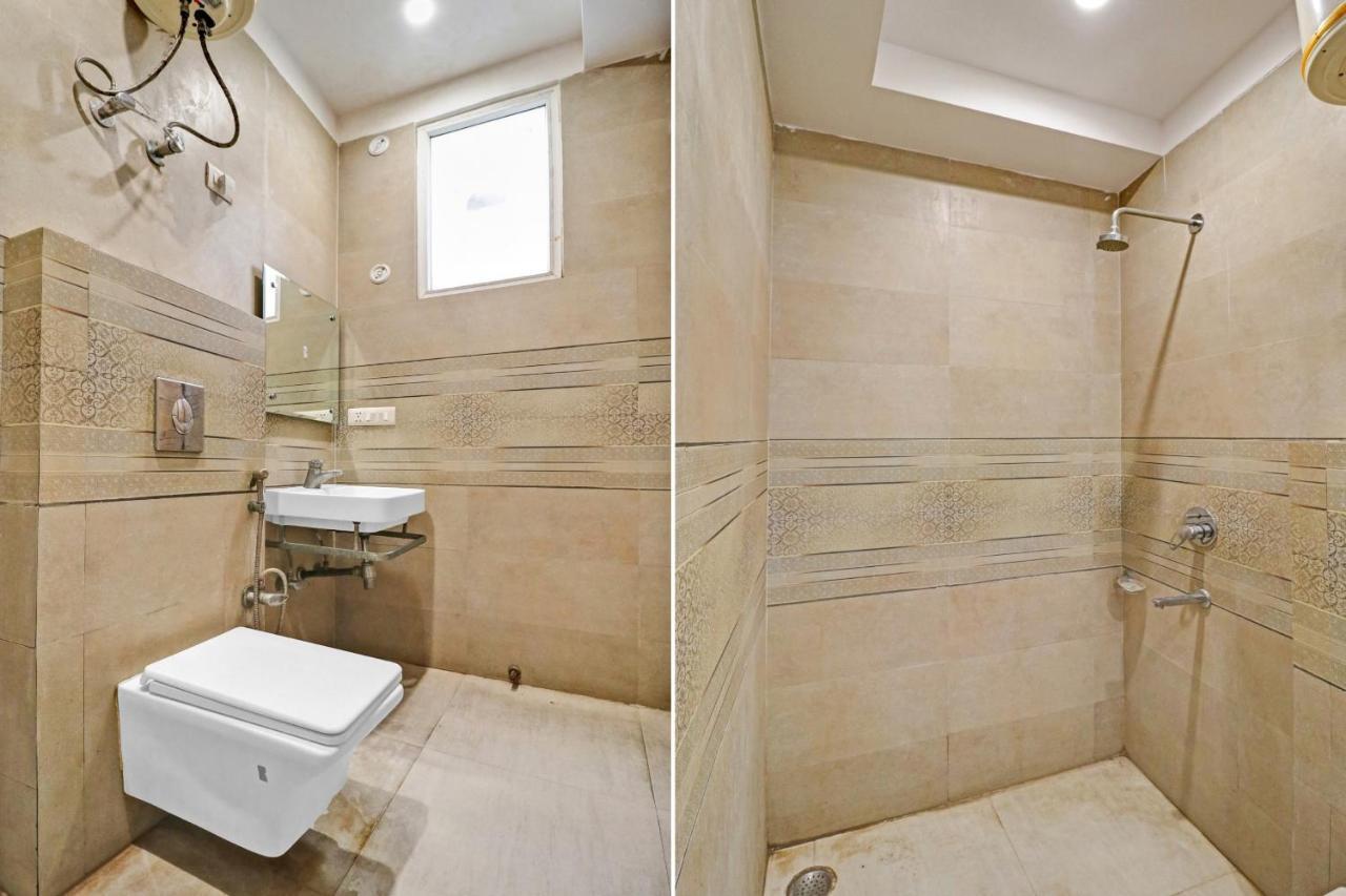 Airport Hotel Goodluck Нью-Делі Екстер'єр фото